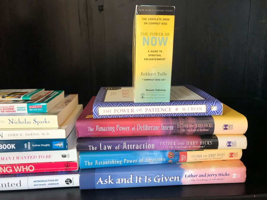 Book Lot 2 [Photo 8]