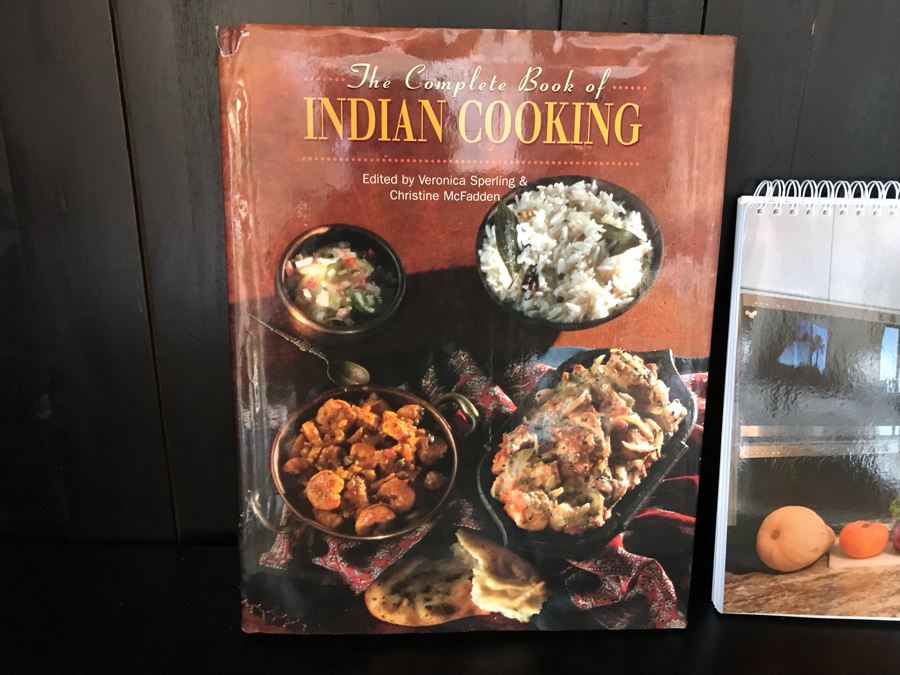 Cookbook Lot [Photo 7]