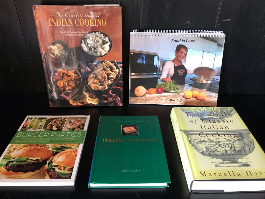 Cookbook Lot [Photo 2]