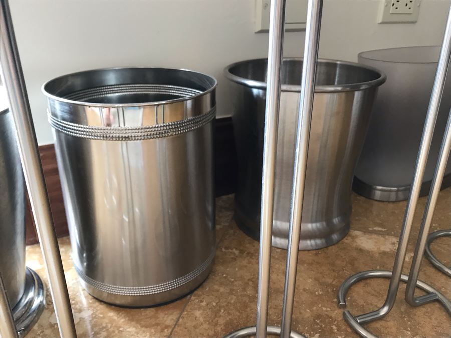 (7) Metal Toilet Paper Holders And (6) Wastebaskets [Photo 7]