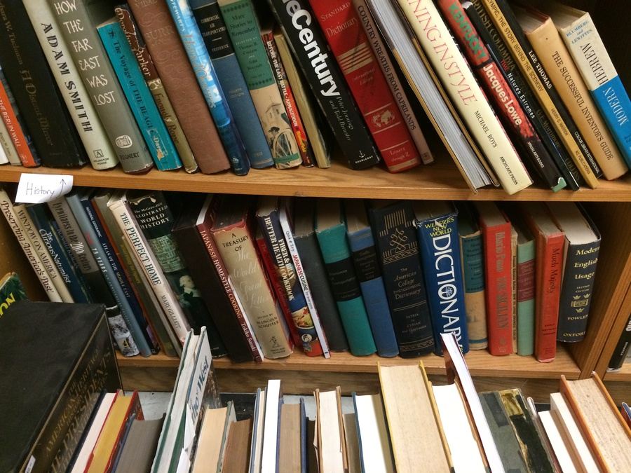 Huge Antique Store Book Lot [Photo 8]