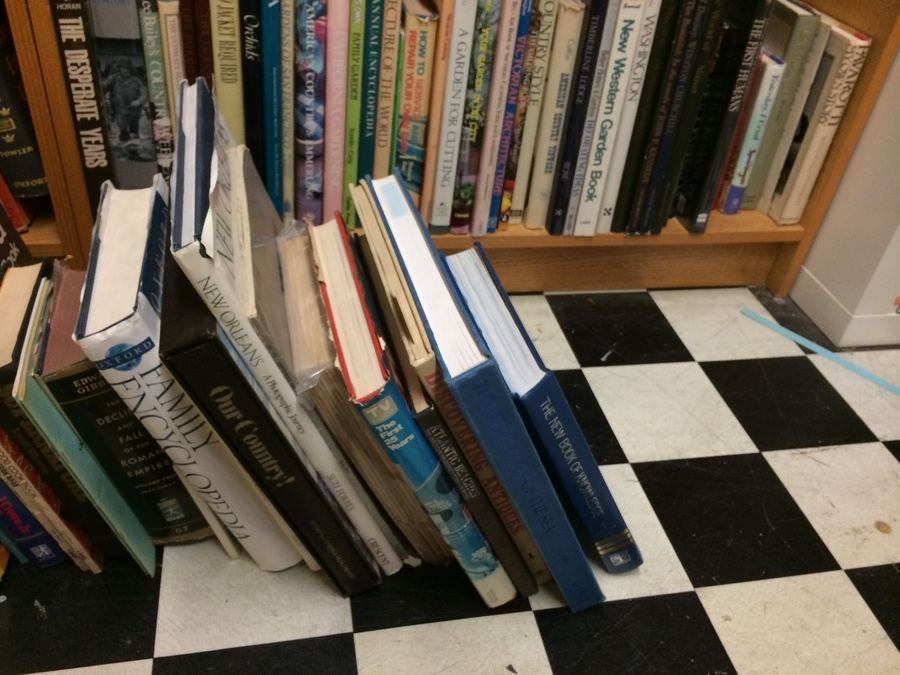 Huge Antique Store Book Lot [Photo 12]