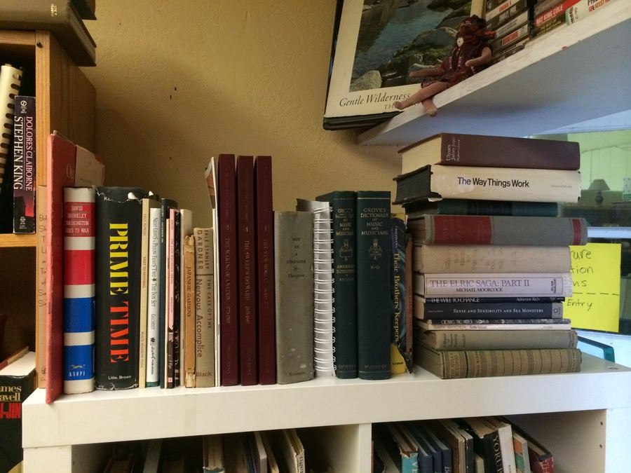 Huge Antique Store Book Lot [Photo 18]