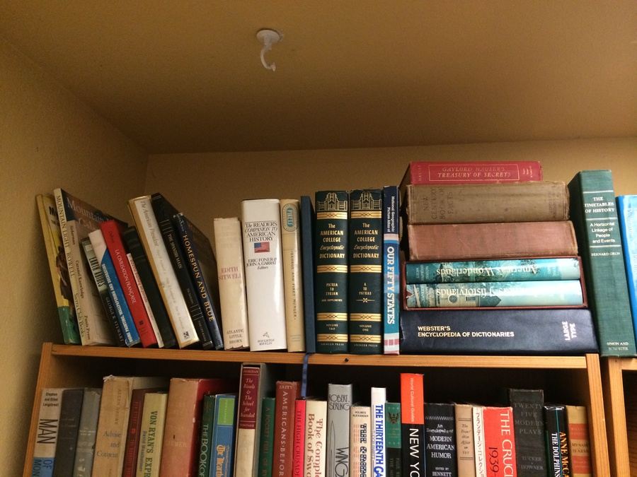 Huge Antique Store Book Lot [Photo 2]