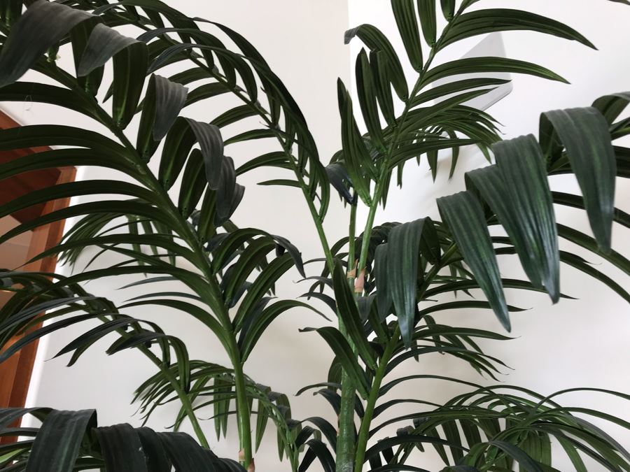 Large Artificial Silk Palm Tree With Pot And Rolling Stand 23W X 100H [Photo 4]
