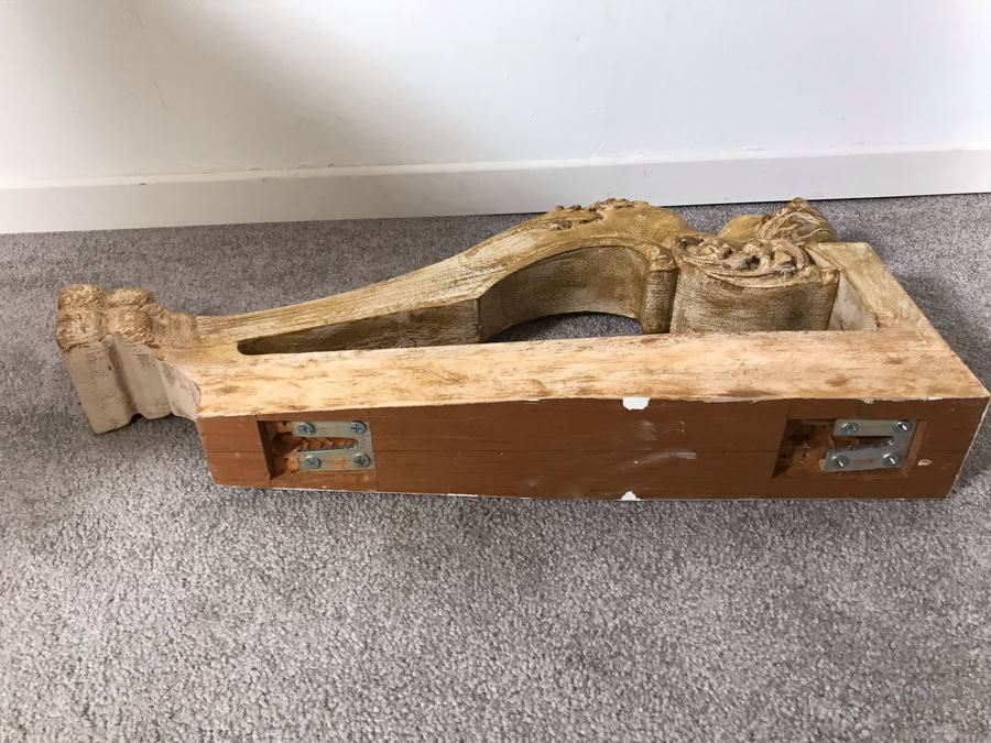 Pair Of Wooden Hand Carved Cherubs Wall Decor Shelf 3.5W X 12D X 25H [Photo 15]