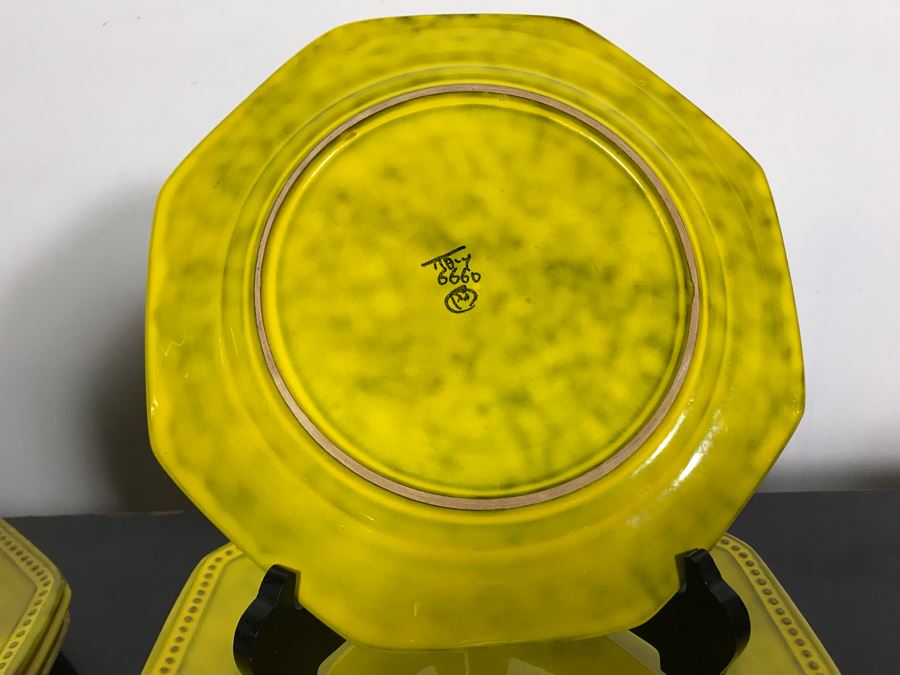 Vintage Italy PV Peasant Valley Italy Chartreuse Yellow Pottery China Apx 20 Pieces [Photo 10]