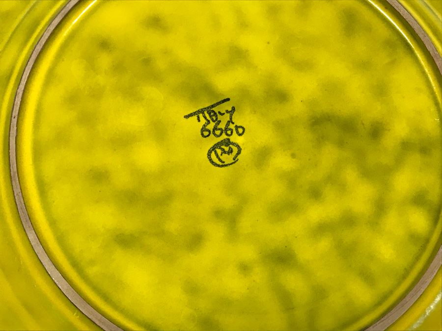 Vintage Italy PV Peasant Valley Italy Chartreuse Yellow Pottery China Apx 20 Pieces [Photo 11]