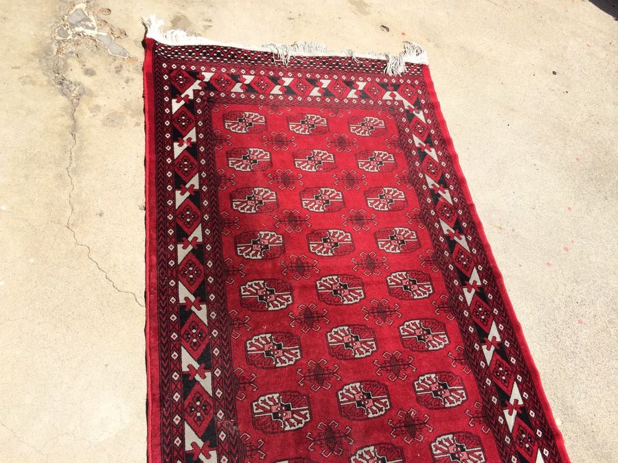 Red, Black & White Area Rug [Photo 3]