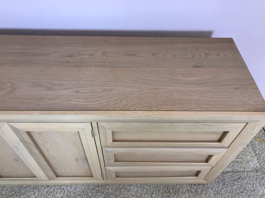 Thomasville Dresser Chest Of Drawers 74W X 18D X 30H With Pair Of Matching Nightstands 26W X 16D X 22.5H [Photo 10]