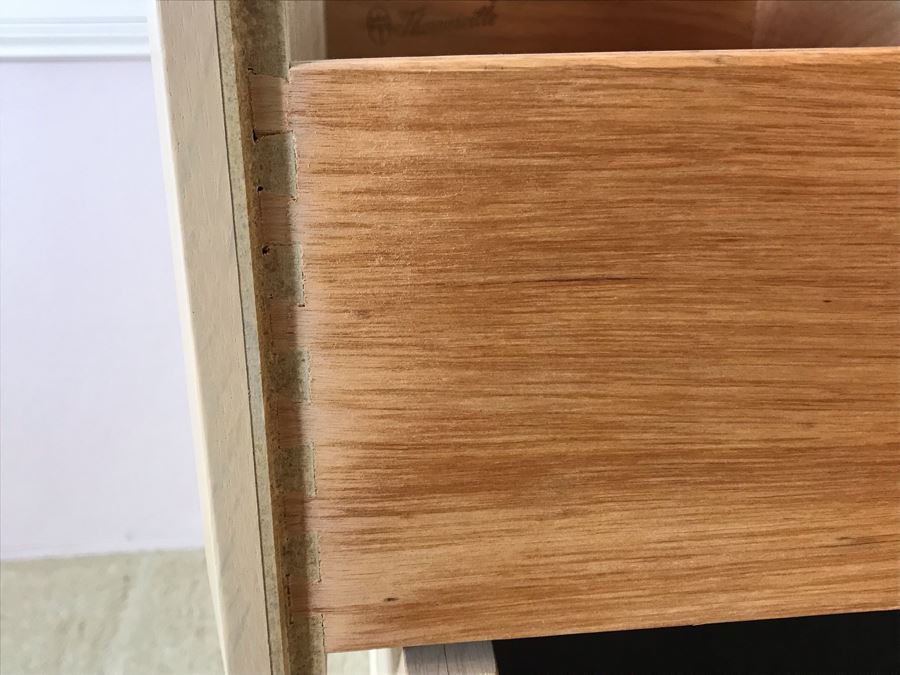 Thomasville Dresser Chest Of Drawers 74W X 18D X 30H With Pair Of Matching Nightstands 26W X 16D X 22.5H [Photo 12]