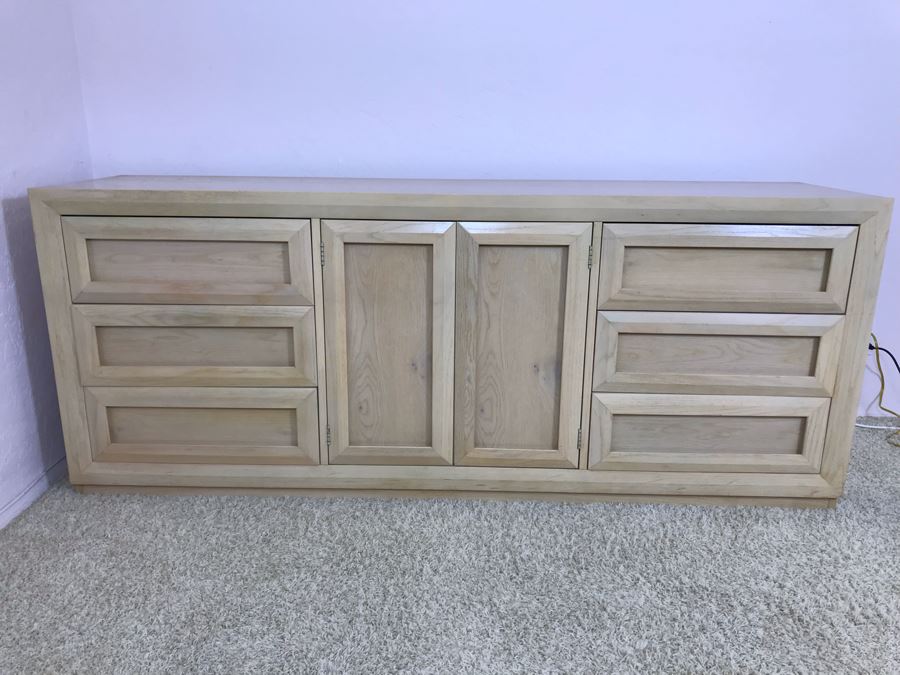 Thomasville Dresser Chest Of Drawers 74W X 18D X 30H With Pair Of Matching Nightstands 26W X 16D X 22.5H [Photo 6]