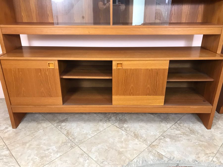 Danish Modern Teak Long Credenza Cabinet With Hutch 79W X 18D X 56.5H [Photo 16]