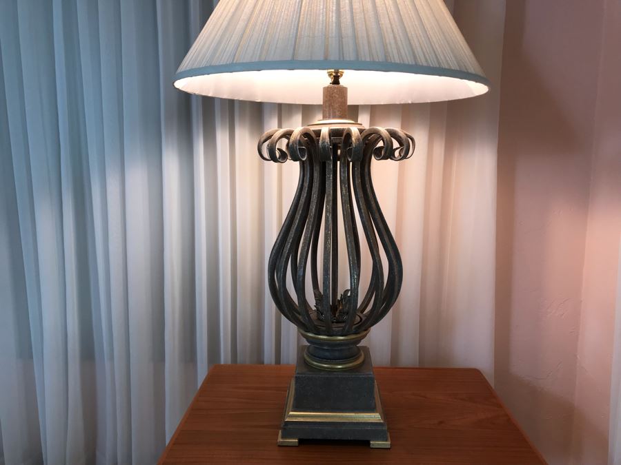 Large Metal Table Lamp [Photo 2]