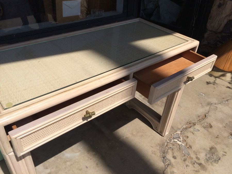 White Cream Console Table with 2-Drawers [Photo 3]