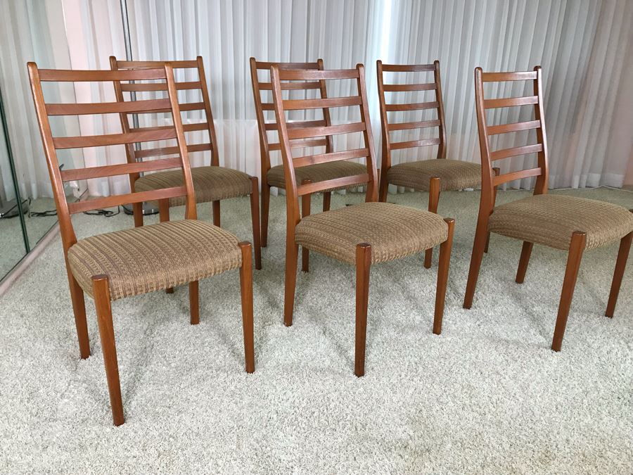Set Of Six Teak Danish Modern Dining Chairs [Photo 4]