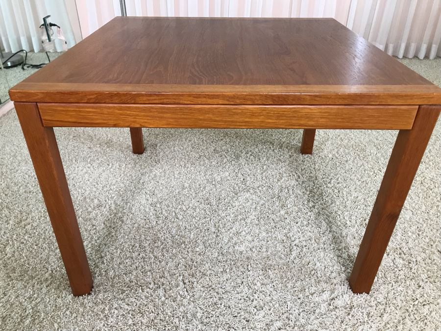 Danish Modern Teak Side Table 27.5W X 27.5D X 20H [Photo 4]