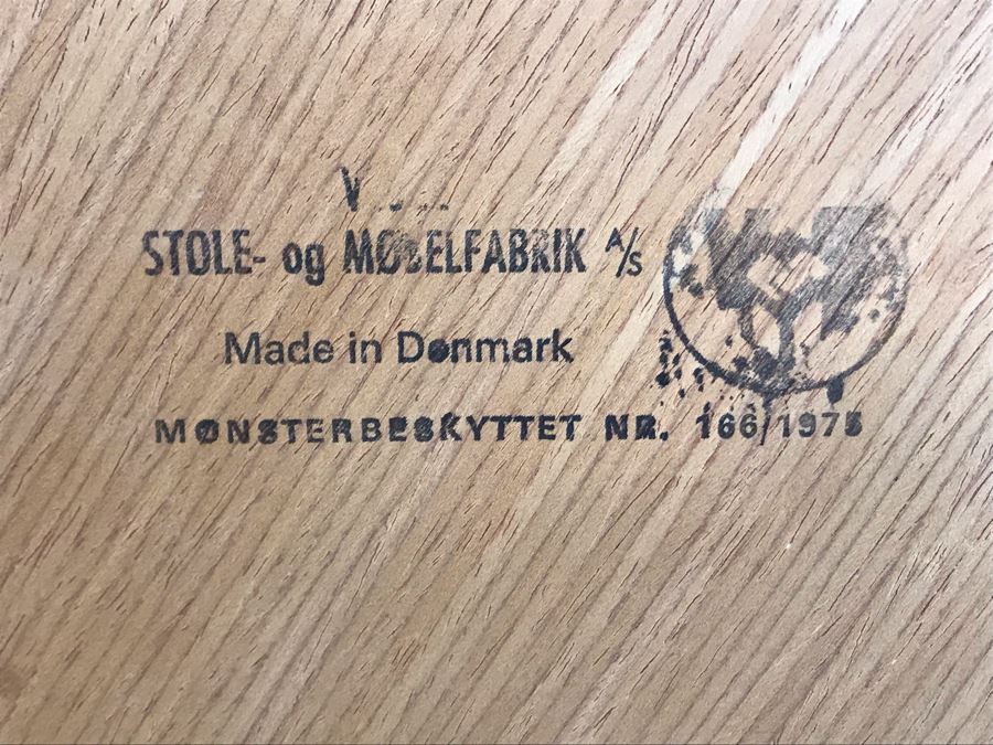 Danish Modern Teak Side Table 27.5W X 27.5D X 20H [Photo 7]