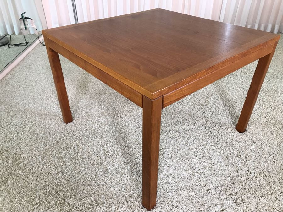 Danish Modern Teak Side Table 27.5W X 27.5D X 20H [Photo 2]