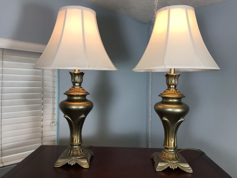 Pair Of Metal Table Lamps With Stiffel Shades 31H [Photo 2]