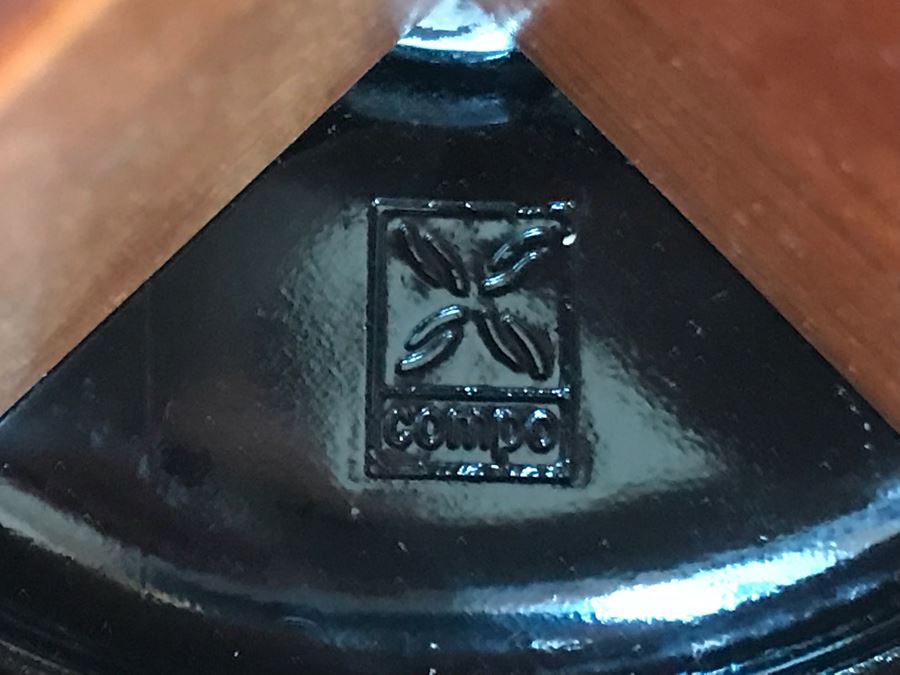 Wooden Swivel Bar Stool With Back [Photo 7]