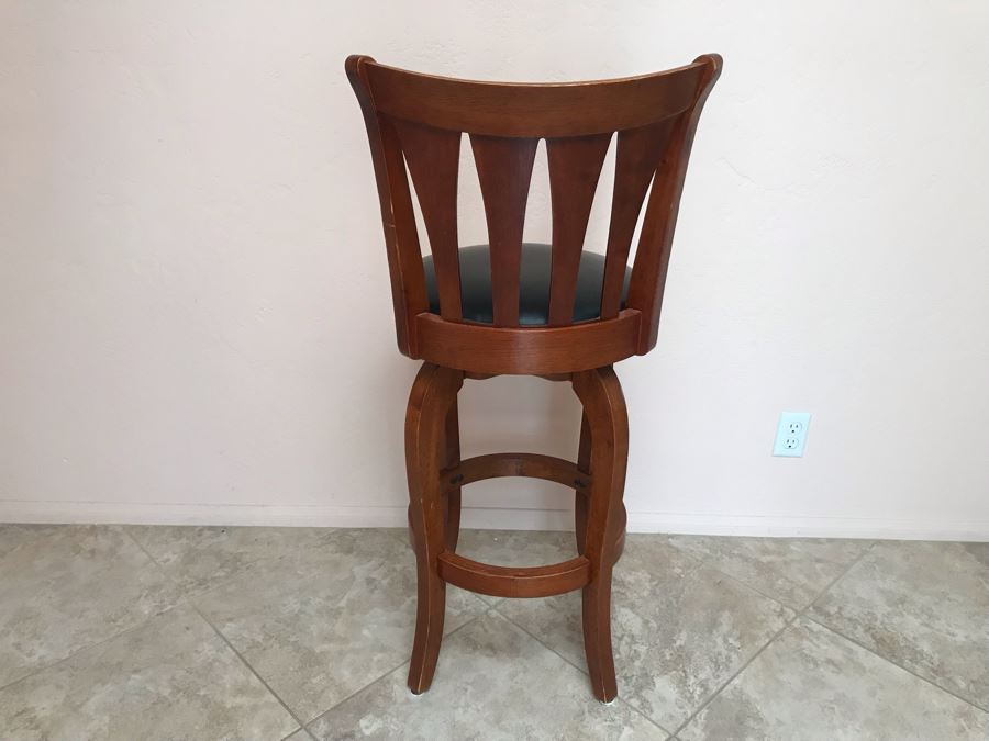 Wooden Swivel Bar Stool With Back [Photo 4]