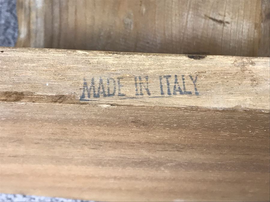 Italian Carved Wooden Wall Shelf With Shell Motif 13.5W X 7D X 10H [Photo 8]