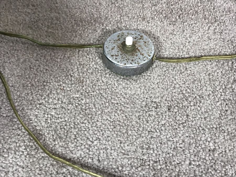 Metal Painted Marbleized Statue Pedestal Table Stand With Glass Top And Lighting [Photo 4]