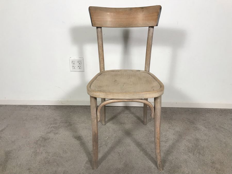 Vintage Bentwood Wooden Chair [Photo 2]