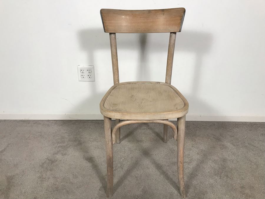 Vintage Bentwood Wooden Chair [Photo 3]