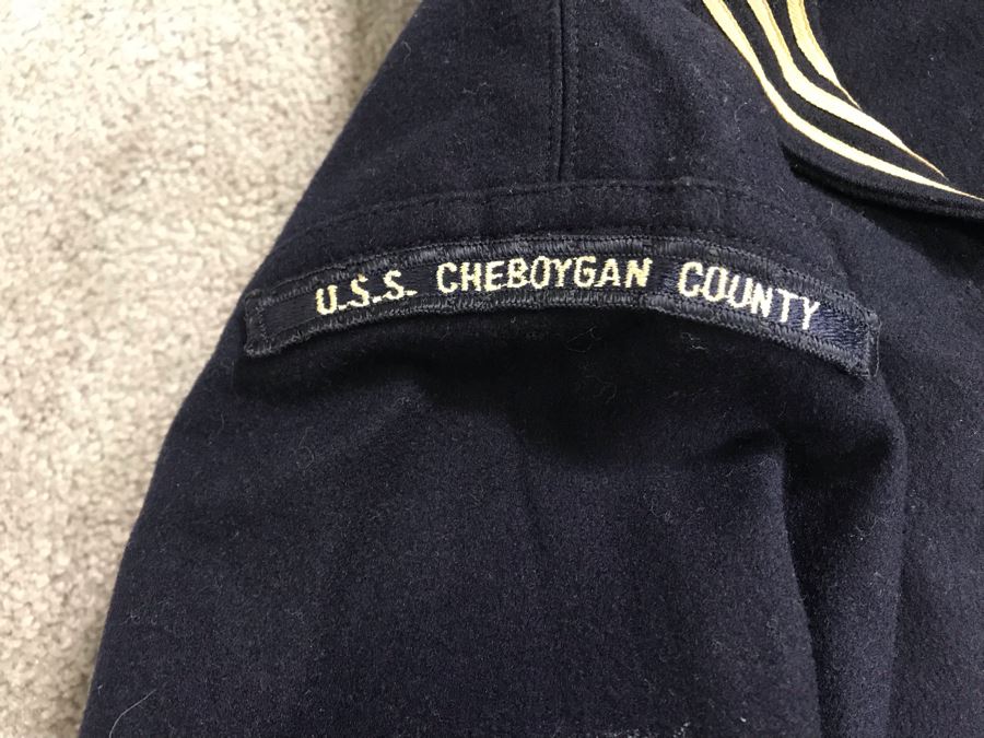 Old WWII NAVY Uniform U.S.S. Cheboygan County (LST-533), Name: Stone D.A., Service No. 380-576 [Photo 4]