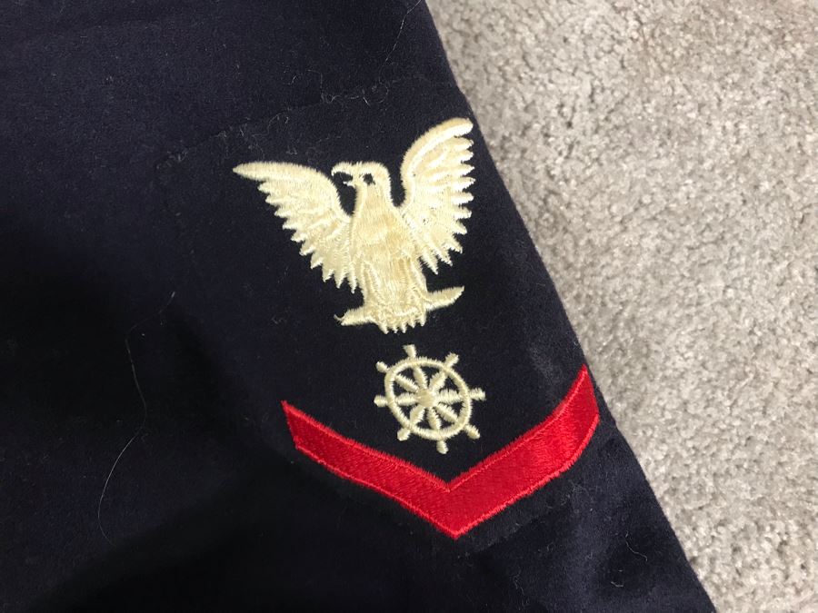 Old WWII NAVY Uniform U.S.S. Cheboygan County (LST-533), Name: Stone D.A., Service No. 380-576 [Photo 2]