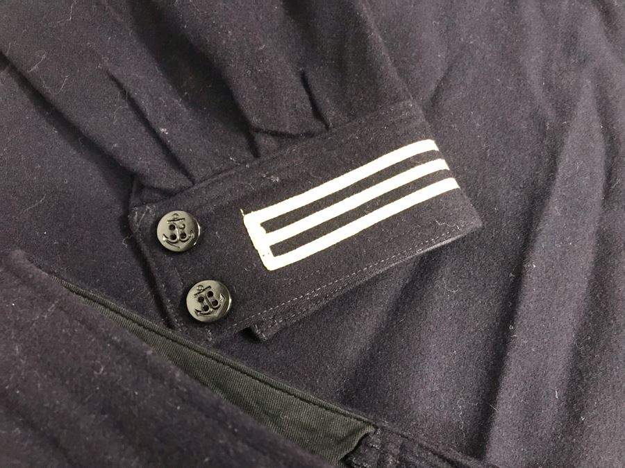 Old WWII NAVY Uniform U.S.S. Cheboygan County (LST-533), Name: Stone D.A., Service No. 380-576 [Photo 6]