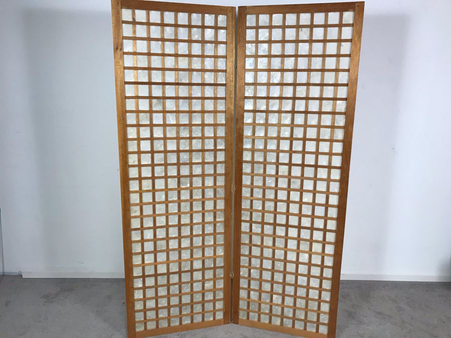 2-Panel Wooden Organic Shell Screen 48W X 72H [Photo 3]