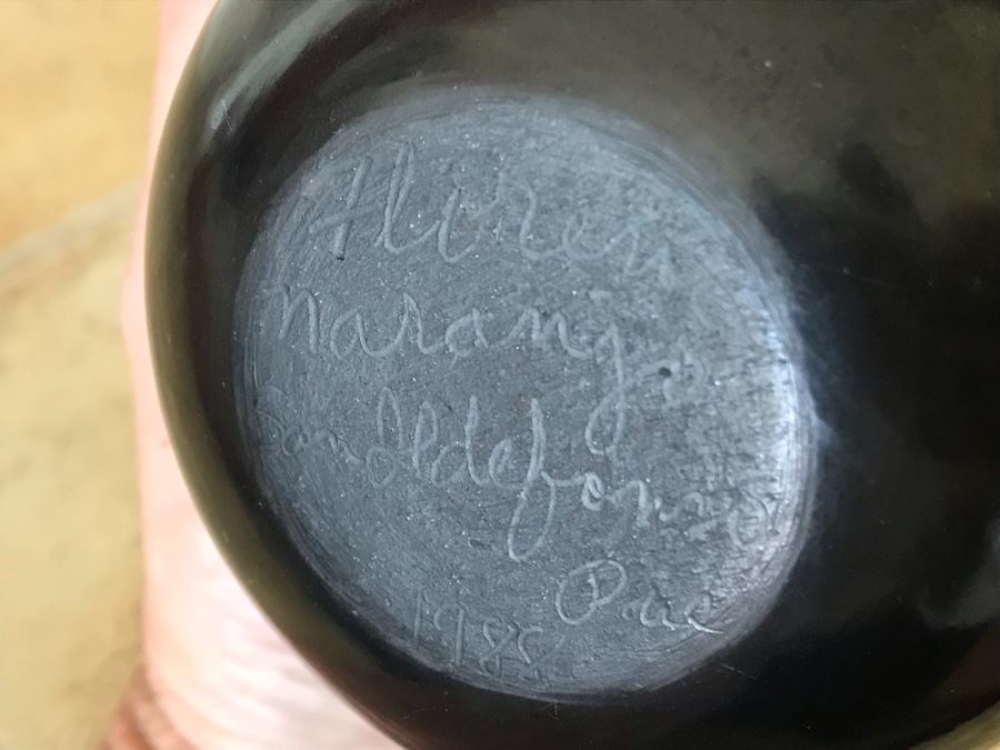 Signed Native American Black Pottery By Florence Naranjo San Ildefonso Pueblo Santa Fe, NM 4W X 3H [Photo 10]