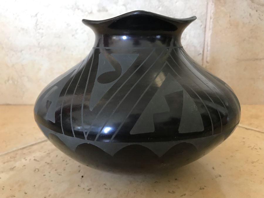 Signed Native American Black Pottery By Geronimo Villalpando (Jeronimo) 7W X 5H [Photo 2]