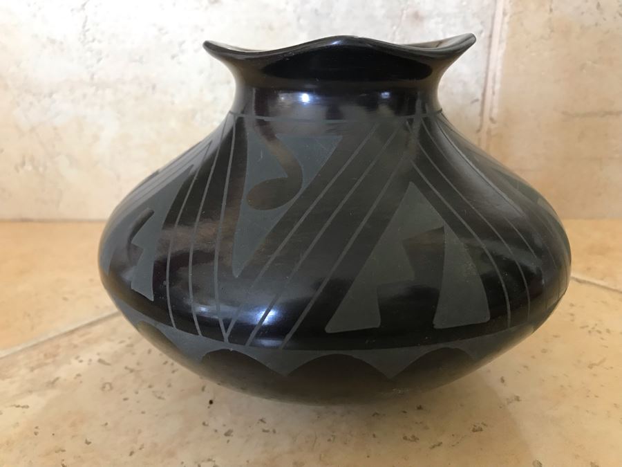 Signed Native American Black Pottery By Geronimo Villalpando (Jeronimo) 7W X 5H [Photo 3]