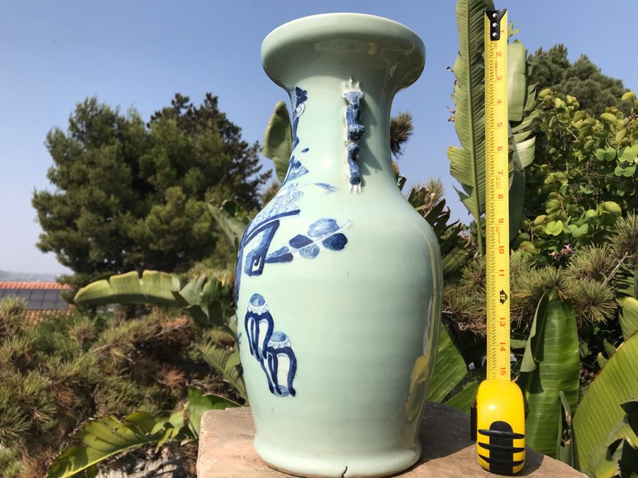 Large Antique Chinese Porcelain Jar Collected In Beijing China Crafted In Reign Of The Ch'ing Dynasty Emperor T'ung Chih (1861-1875) 17H X 9W [Photo 13]
