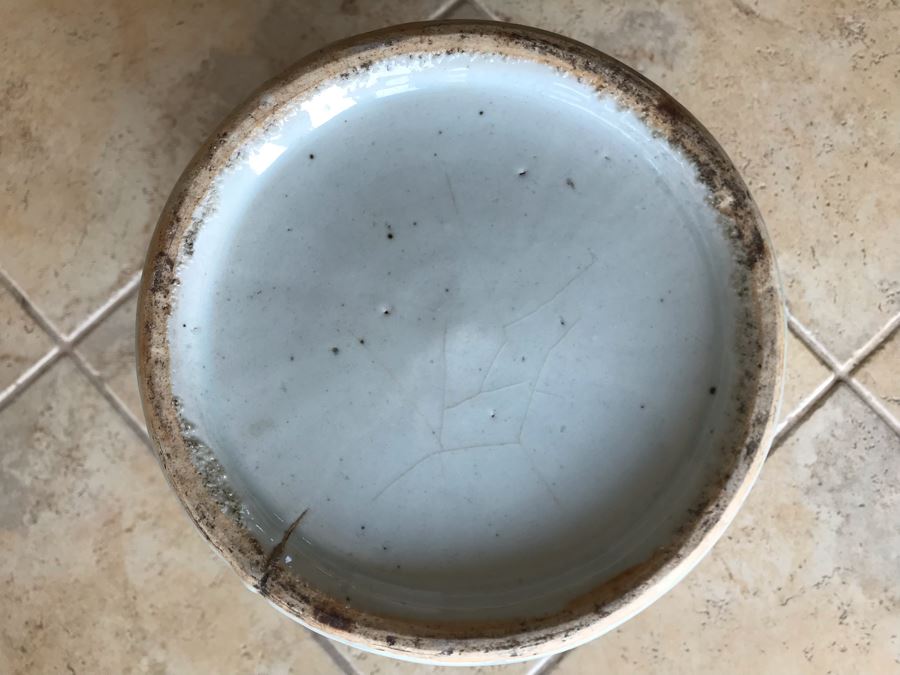 Large Antique Chinese Porcelain Jar Collected In Beijing China Crafted In Reign Of The Ch'ing Dynasty Emperor T'ung Chih (1861-1875) 17H X 9W [Photo 18]