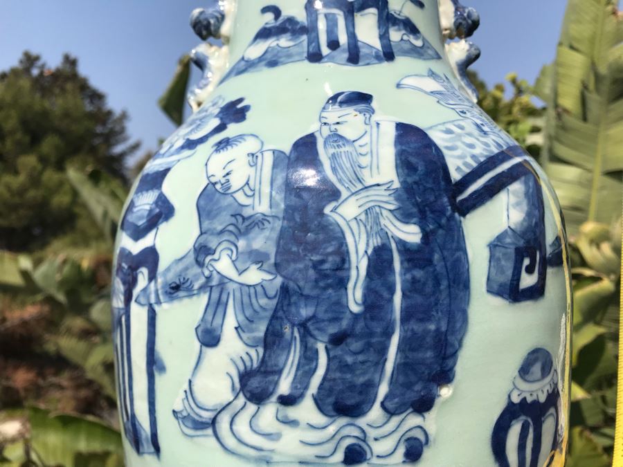 Large Antique Chinese Porcelain Jar Collected In Beijing China Crafted In Reign Of The Ch'ing Dynasty Emperor T'ung Chih (1861-1875) 17H X 9W [Photo 7]