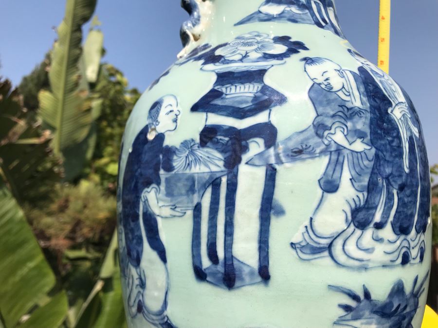 Large Antique Chinese Porcelain Jar Collected In Beijing China Crafted In Reign Of The Ch'ing Dynasty Emperor T'ung Chih (1861-1875) 17H X 9W [Photo 8]