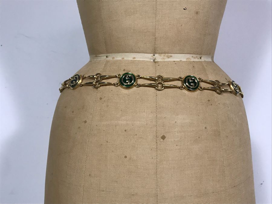 GUCCI Italy Gold Tone Metal Chain Belt With Red GUCCI Dust Cover [Photo 6]