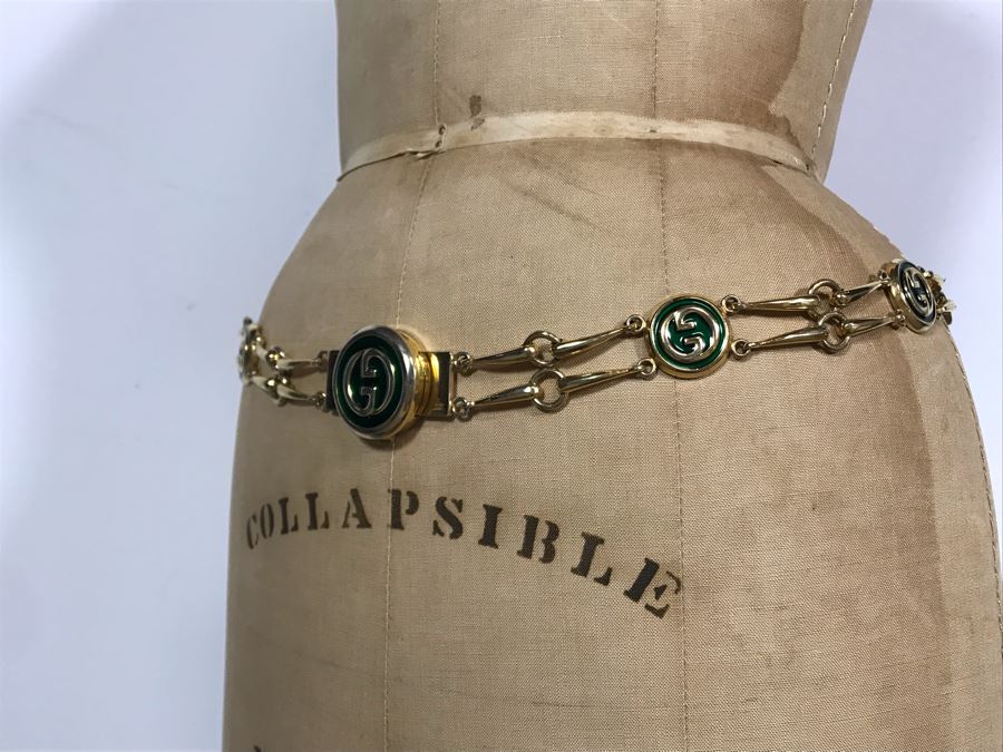 GUCCI Italy Gold Tone Metal Chain Belt With Red GUCCI Dust Cover [Photo 8]