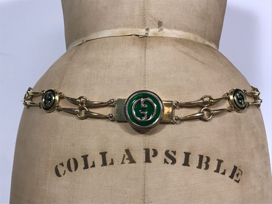 GUCCI Italy Gold Tone Metal Chain Belt With Red GUCCI Dust Cover [Photo 9]