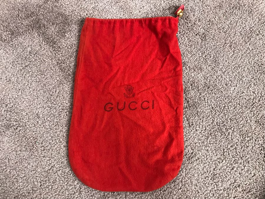 GUCCI Italy Gold Tone Metal Chain Belt With Red GUCCI Dust Cover [Photo 10]