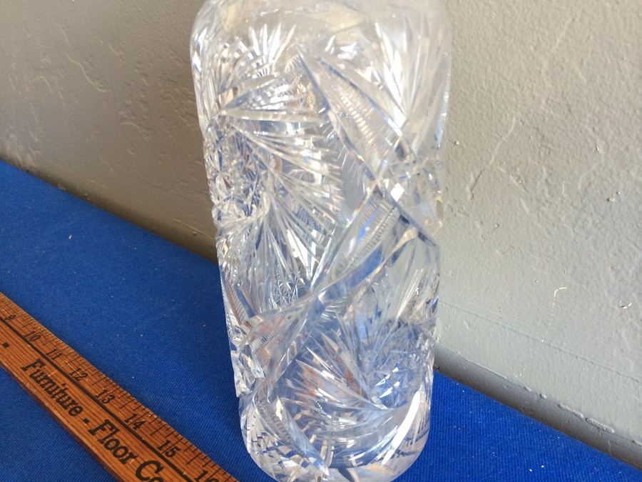 Cut Glass Decanter [Photo 5]