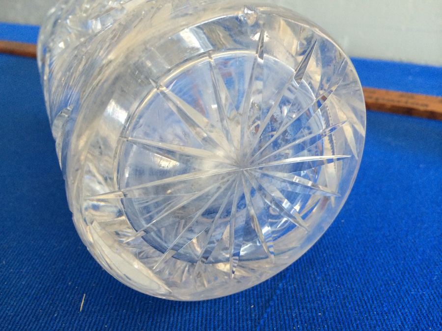 Cut Glass Decanter [Photo 7]