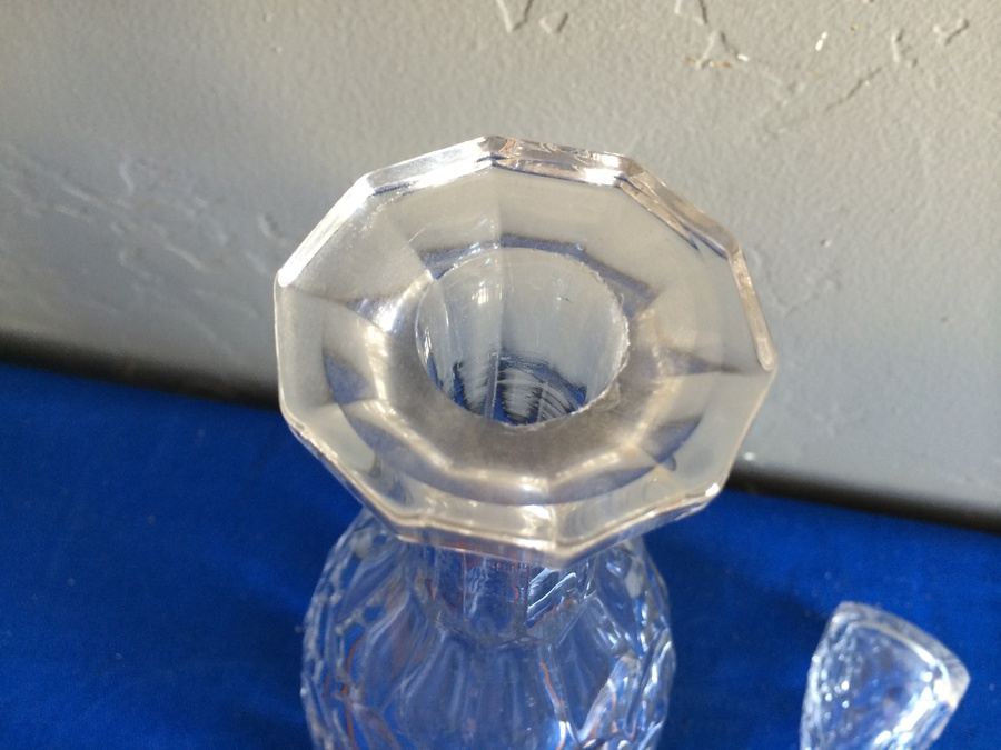 Cut Glass Decanter [Photo 6]