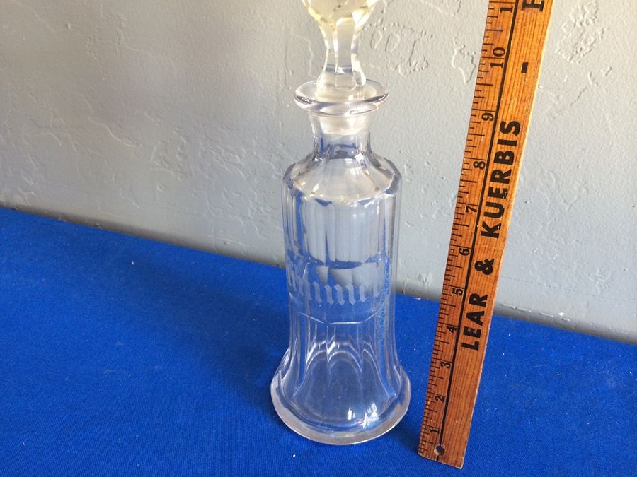 Cut Glass Decanter [Photo 4]