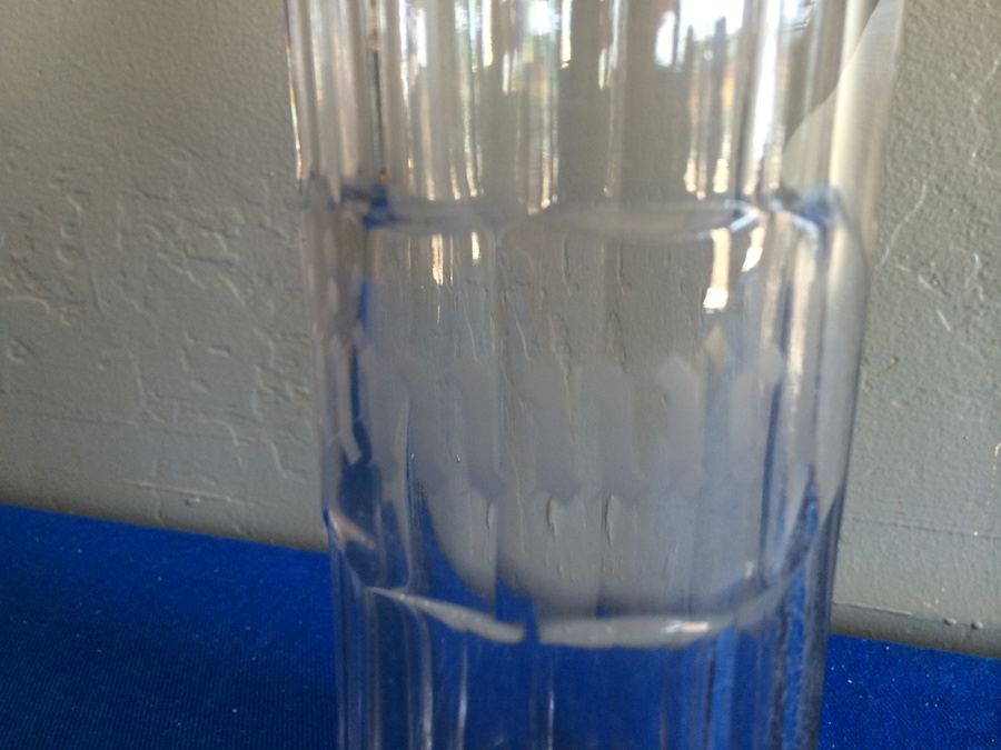 Cut Glass Decanter [Photo 3]